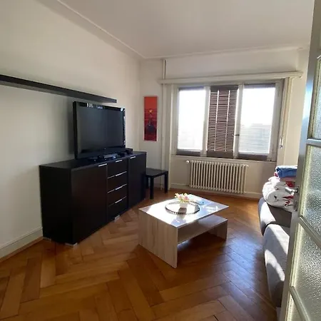 דירה 3-room With Balcony, *